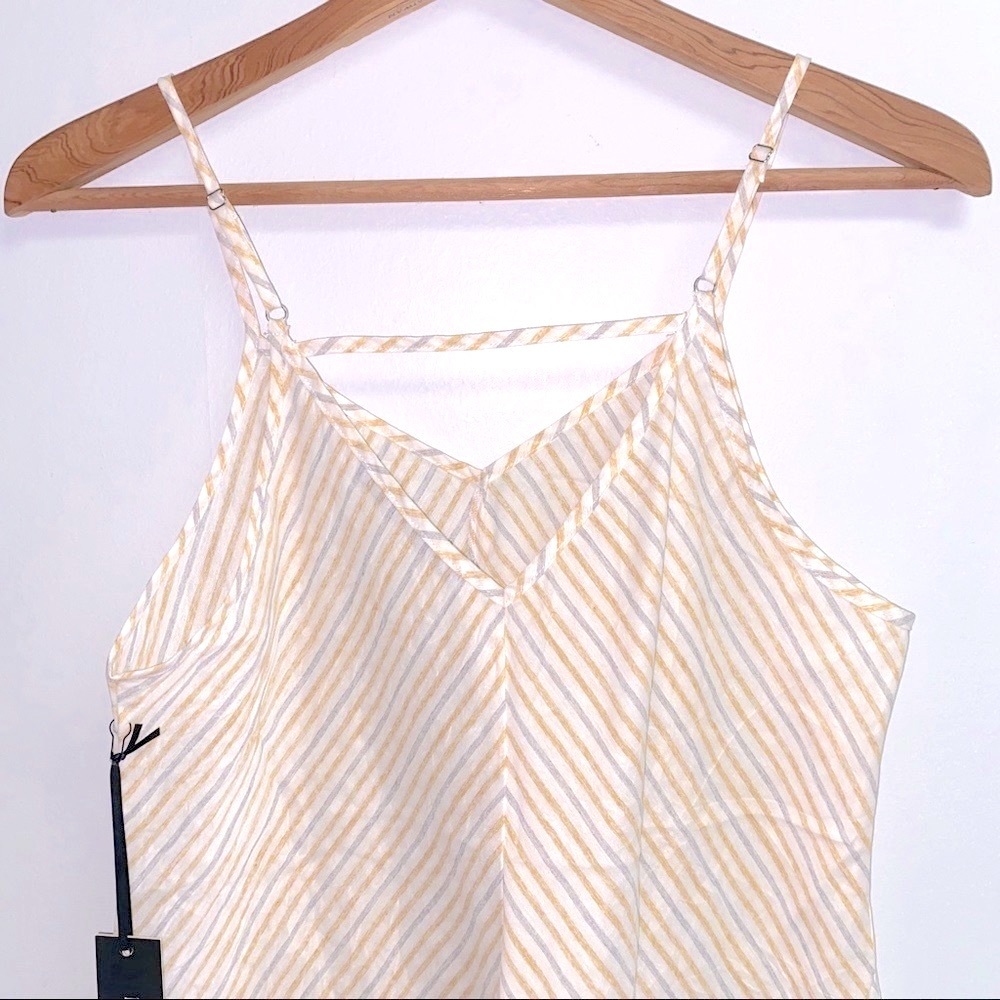 NWT DOE & RAE BOUTIQUE TANK TOP - LARGE - Picture 5 of 5